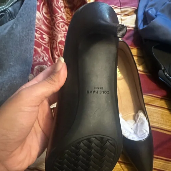 Cole Haan Women's Classic Black Heels - Picture 6 of 6